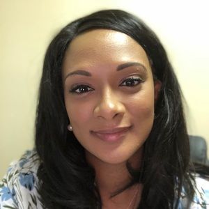 Meet your Posher, Casondra